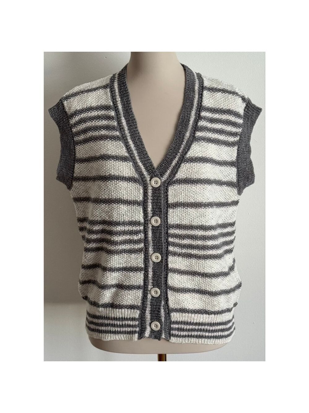 Women's Unbranded Striped Cardigan Sweater Vest M White Gray